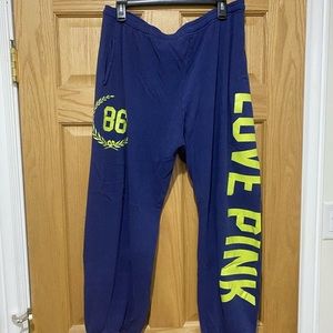 Victoria’s Secret Sweats, size Large